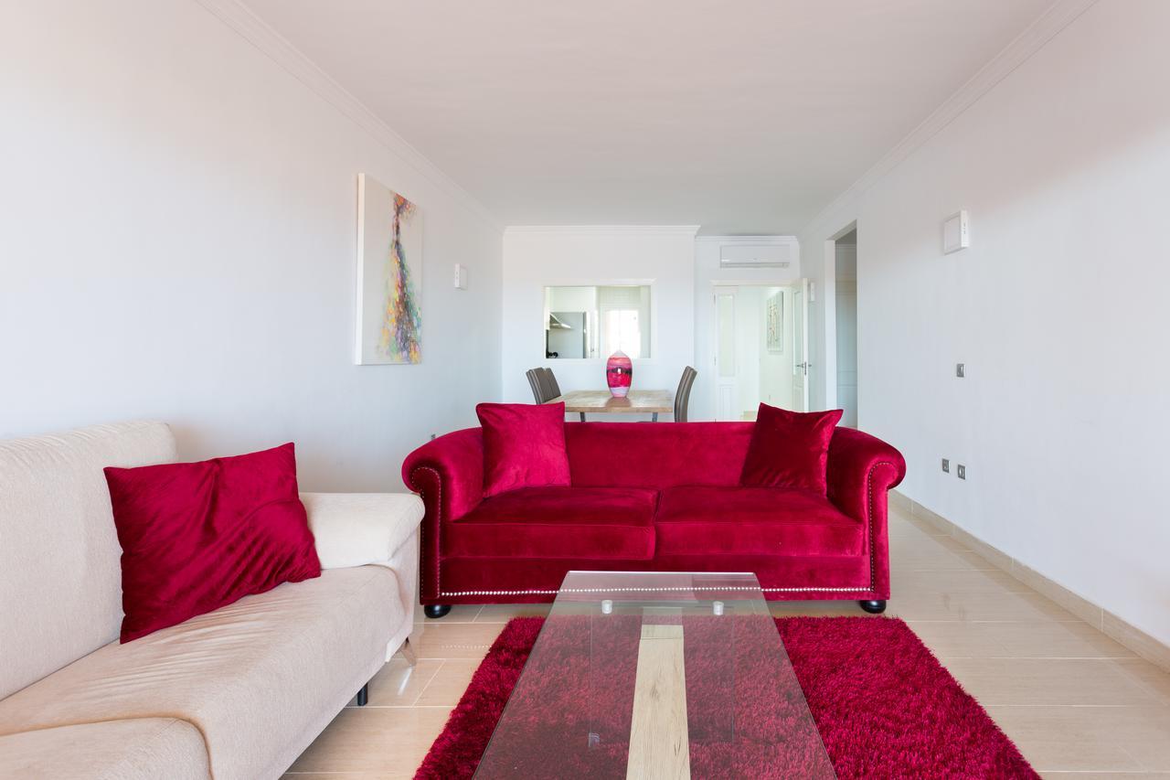 Royal Marina Bay Golf Apartment ซานมิเกลเดียโบนา ภายนอก รูปภาพ